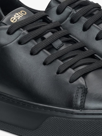 Estro Sneakers '09-2932' in Black