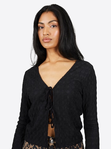 BRAVE SOUL Blouse in Zwart
