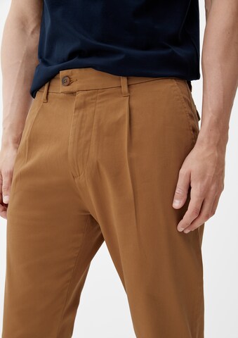 s.Oliver Tapered Pleat-Front Pants in Brown