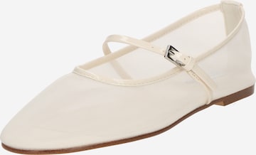 Ballerina con cinturino 'Mash' di STEVE MADDEN in bianco: frontale