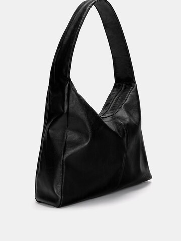 Pull&Bear Axelremsväska i svart