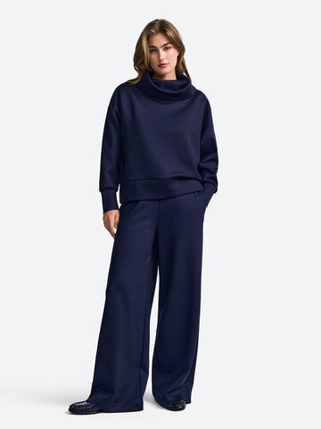 Rich & Royal Свитшот в Синий