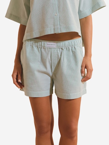 Pantaloncini da pigiama 'Bettina' di ETAM in verde