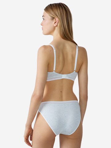 Slip 'Happily We Care' di ETAM in grigio