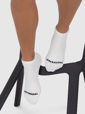 Alife and Kickin Socken 'GelaAK' in Weiß: Vorderseite