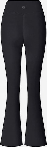 GOD SAVE QUEENS Legginsy 'Second Skin Studio High-Waisted Bootcut Legging' w kolorze czarny: przód