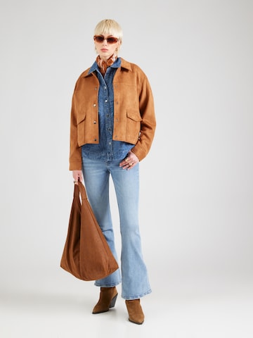 ONLY - Chaqueta de entretiempo 'ONLNORMA' en marrón