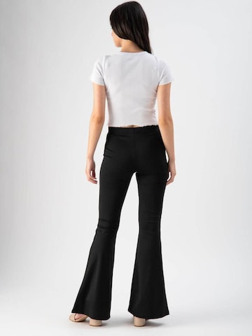 MND Flared Bukser 'High-waisted flare trousers' i sort