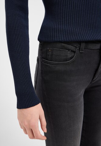 MUSTANG Slimfit Hose 'Shelby' in Schwarz