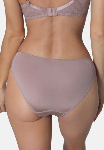 Slip 'TEMPTING NETTING' sassa en marron