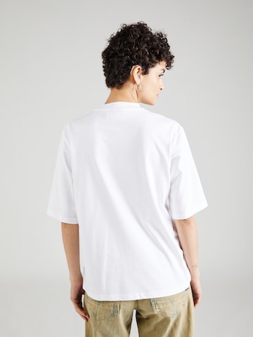 SISTERS POINT Μπλουζάκι 'HELGA' σε λευκό