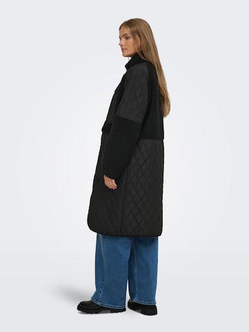 Only Maternity Fleecejacke 'OLMOHIO' in Schwarz