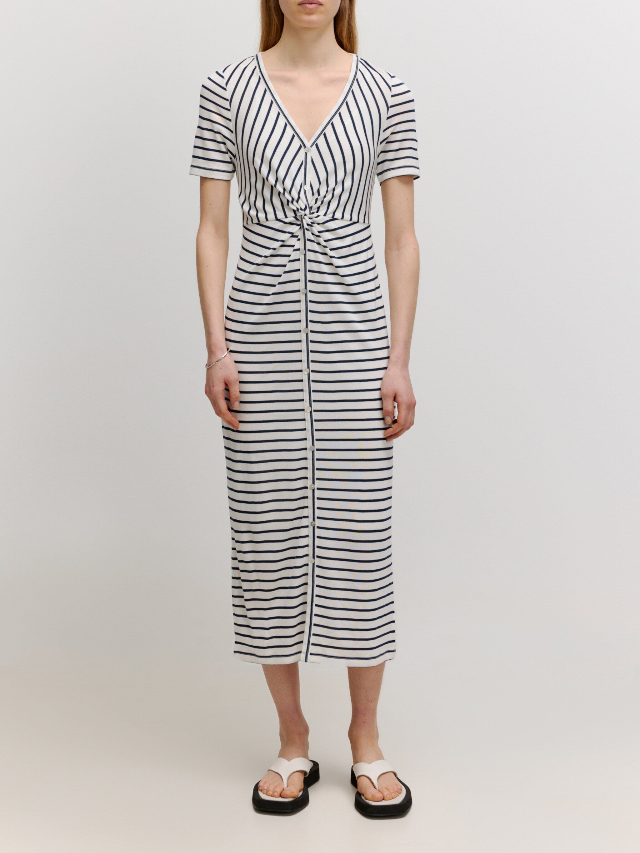 EDITED Producten Jurk 'Ortrun' Blauw