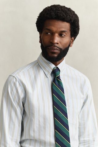 Coupe regular Chemise GANT en bleu