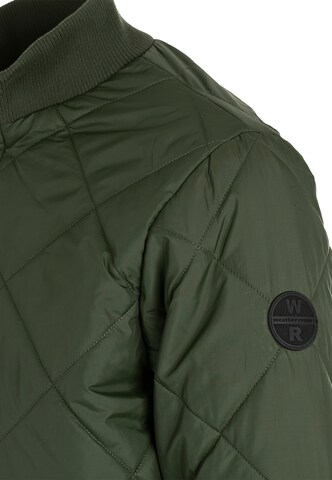 Weather Report Athletic Jacket 'Chipper' in Green