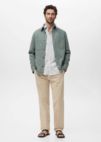 MANGO MAN Regular fit Button Up Shirt 'Playr' in Green