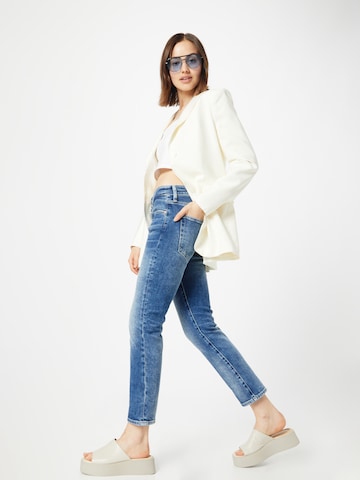 Coupe slim Jean AG Jeans en bleu