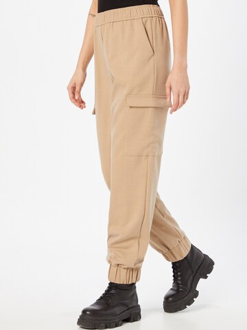 NÜMPH Tapered Cargobroek 'WILLY' in Beige: voorkant