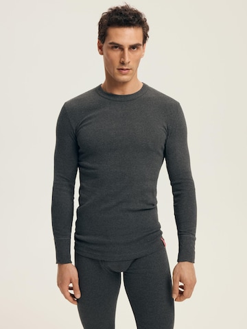 Henderson Shirt 'Baumwoll-Langarmshirt mit Rundhals, BT-104 M' in Grijs: voorkant