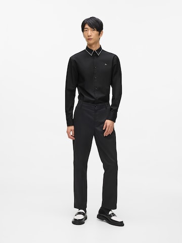 Karl LagerfeldRegular Fit Košulja 'Dna' - crna boja