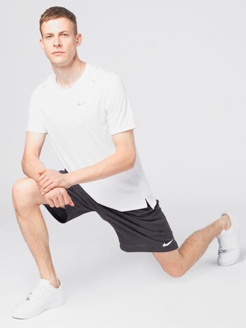 NIKE Performance Shirt 'Rise 365' in White