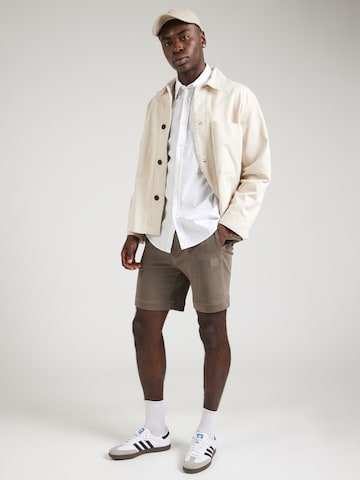 BOSS Regular Shorts 'Sewalk' in Braun