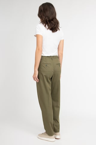 Recover Pants Loose fit Pleat-Front Pants in Green