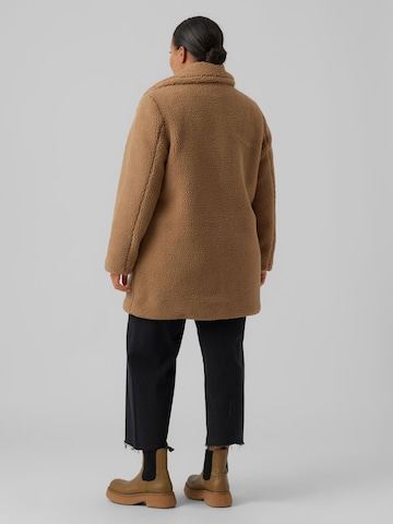 Vero Moda Curve Winter Coat in Brown