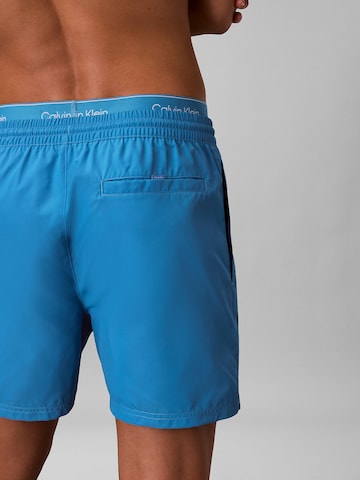 Calvin Klein Swimwear Zwemshorts 'ESSENTIALS' in Blauw