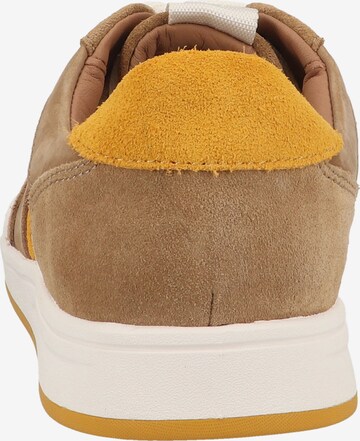 CLARKS Sneakers laag in Bruin