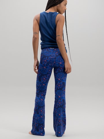 Hey Honey Leggings 'Flared' in Blauw: voorkant