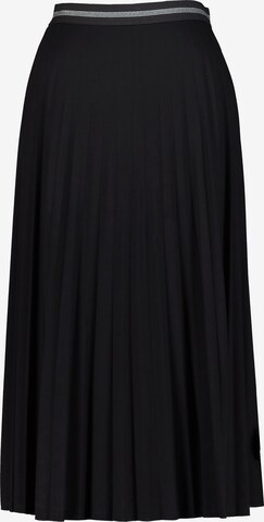 Gina Laura Skirt in Black: front