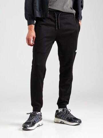 Tapered Pantaloni 'ONSLiam' di Only & Sons in nero: frontale