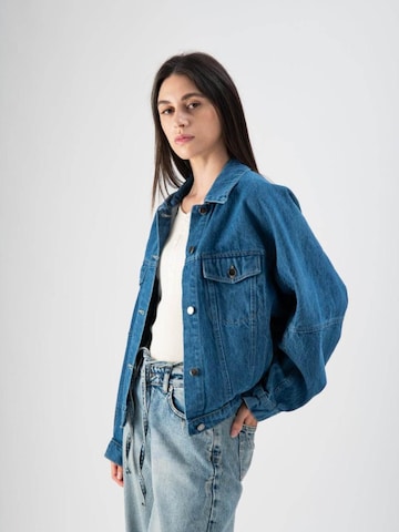 MND Between-season jacket in Blue