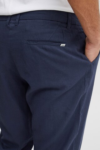 !Solid Regular Chino Pants in Blue