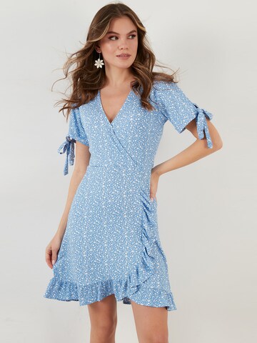 LELA Summer Dress in Blue: front