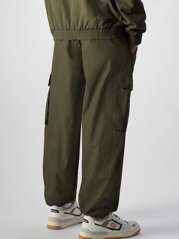 Tapered Pantaloni cu buzunare de la Champion Authentic Athletic Apparel pe verde