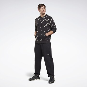 Reebok Sweatshirt in Zwart