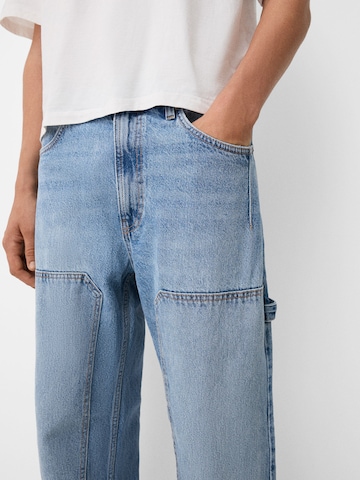Bershka Loosefit Jeans in Blau