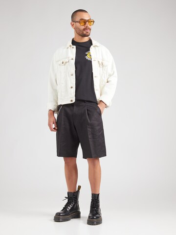T-Shirt 'Sunnies Pool Bar' Lyle & Scott en noir