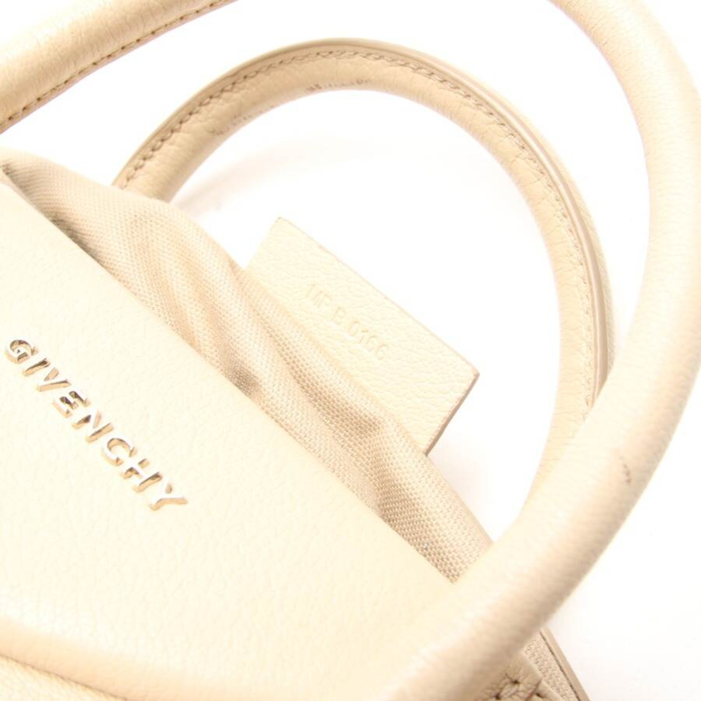 Givenchy Bag in One size in White