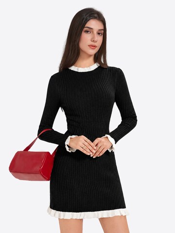 Rochie de la Imily Bela pe negru