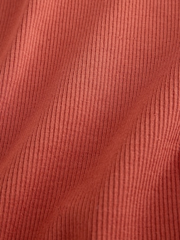 Next Shirt in Orange