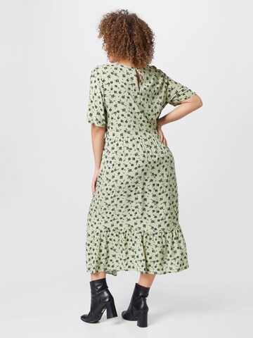 Robe ONLY Carmakoma en vert