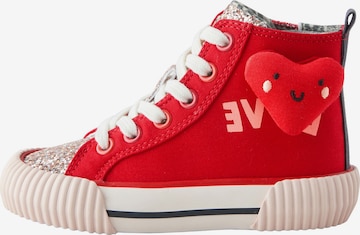 Next Tennarit värissä punainen: etupuoli