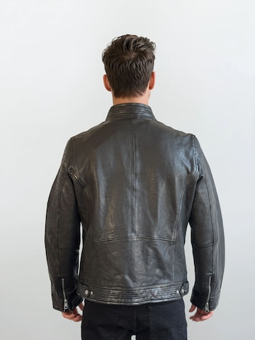 trueprodigy Between-season jacket ' Jarno ' in Black
