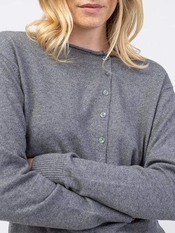 BROKE + SCHÖN Knit Cardigan in Grey