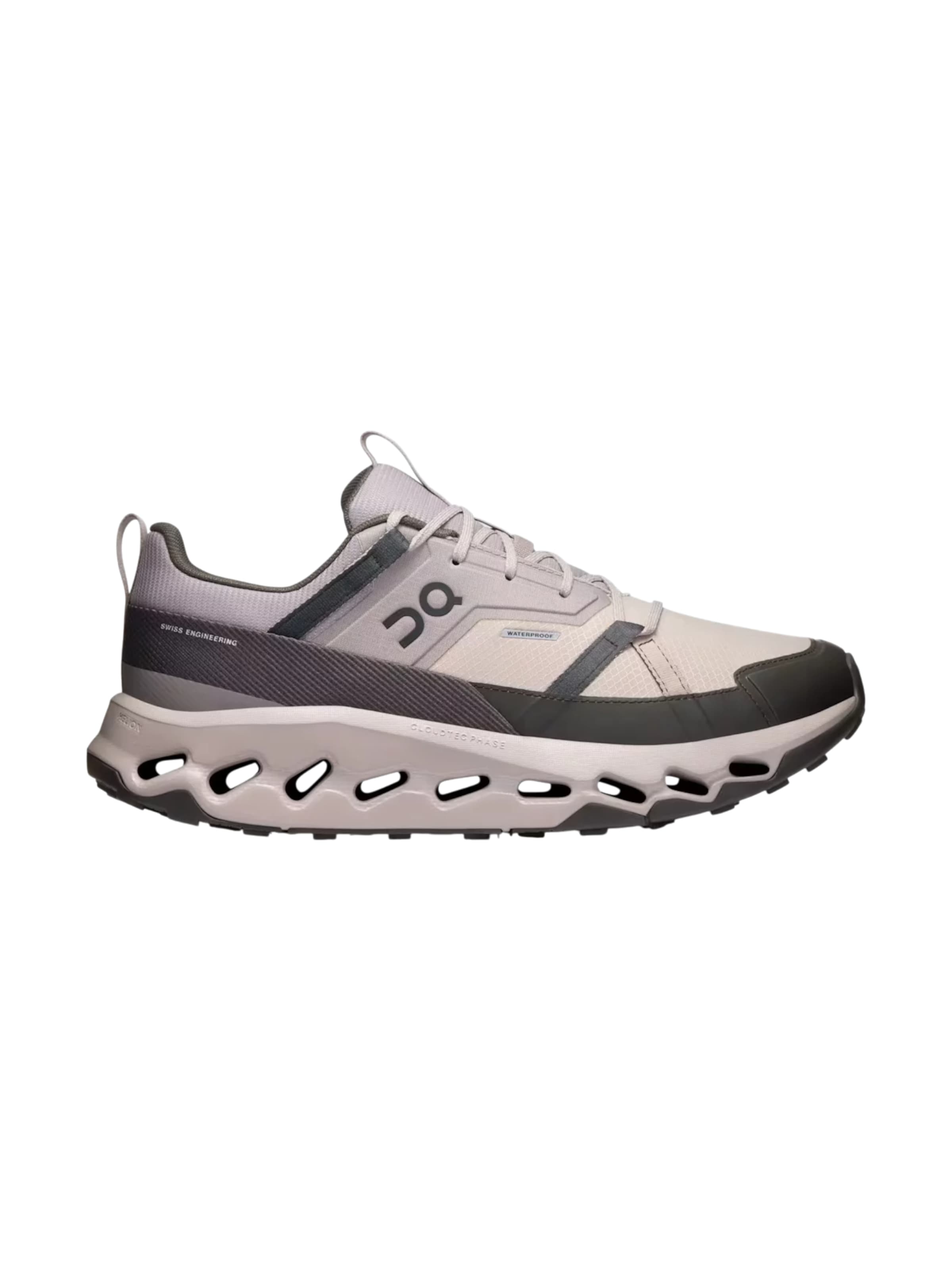 On Running Platform trainers in Grey: front