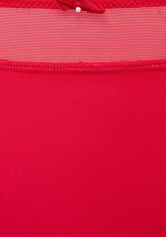 NUANCE Boyshorts in Red