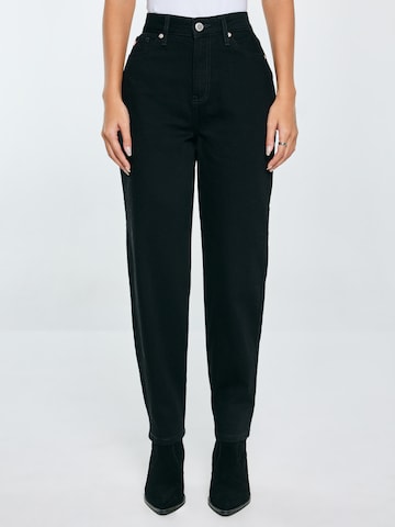 Tapered Jeans 'Silla' di BIG STAR in nero: frontale